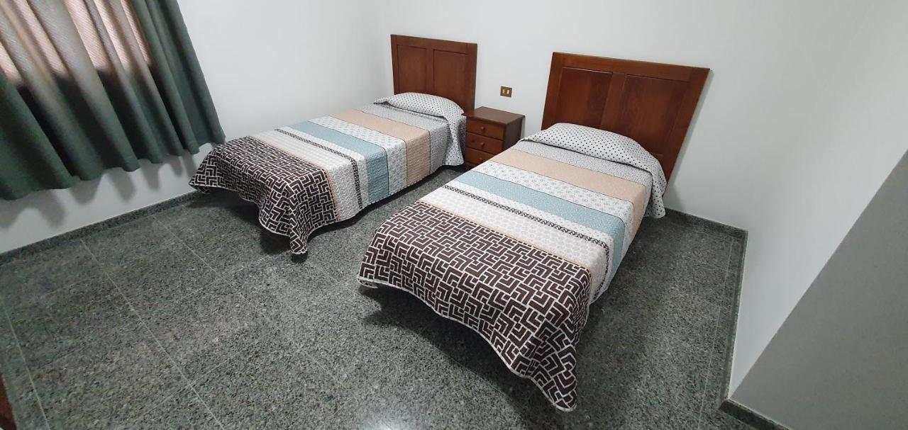La Marina III Atico B Apartment ลาเรสติงกา ภายนอก รูปภาพ